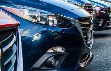 comment assurer une voiture en loa